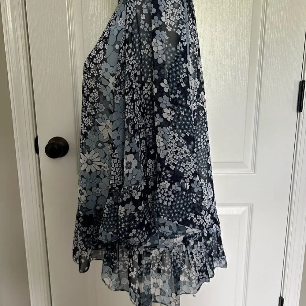 Michael Kors Women’s Blue Floral Sheer Flowy Boho Romantic Top Size Medium - Picture 5 of 12